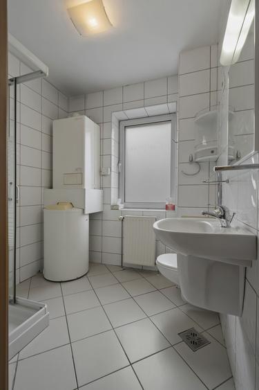 3 Splendid in Primaverii etaj 2 din 3, in bloc butic, parcare