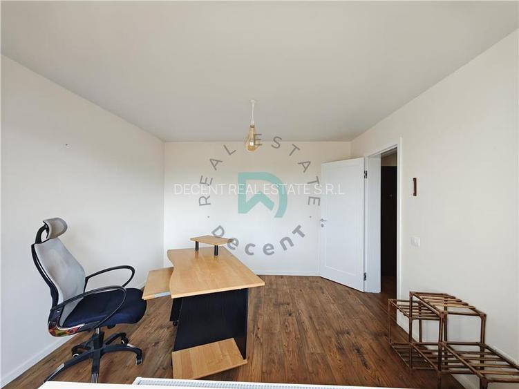 Apartament 3 camere de vanzare, Centru Civic