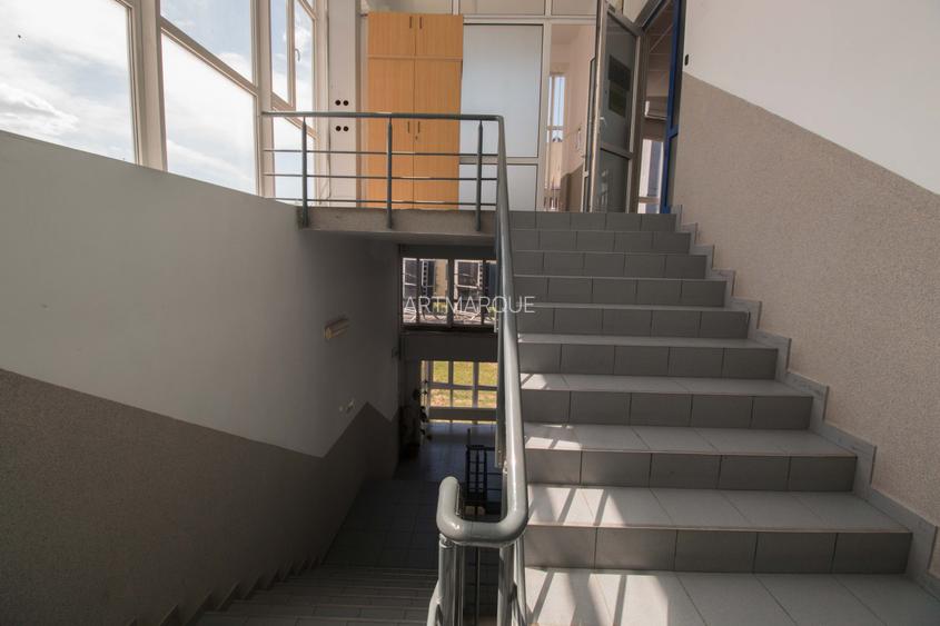 Cladire multifunctionala ultracentrala in Pitesti-1.200 MP UTILI | teren 749 MP - 18