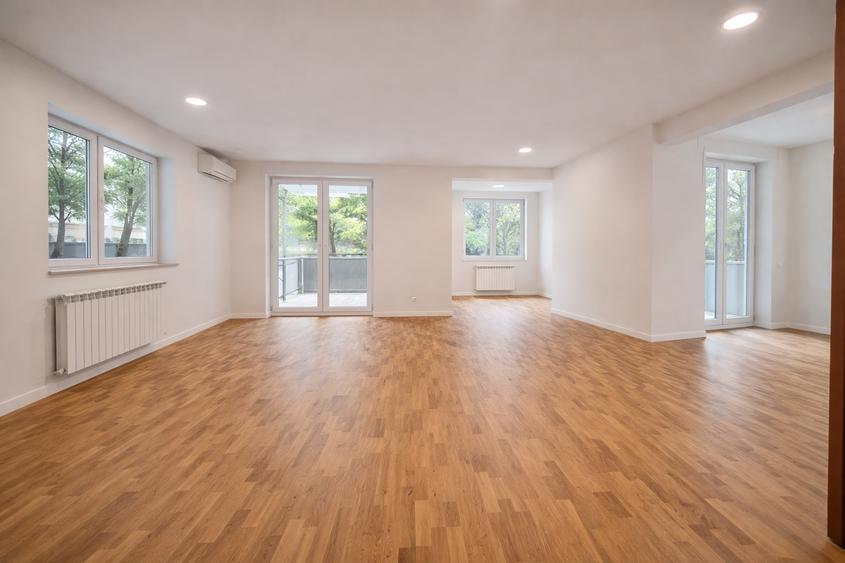 Apartament tip duplex 3 camere | 150 mp utili | curte 60 mp | parcare subterană