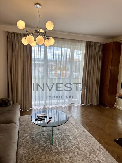 Apartament 2 camere, finisaje de lux - zona centrala!