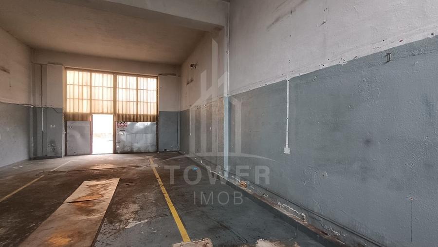 Hala cu curte inchisa zona Turnisor