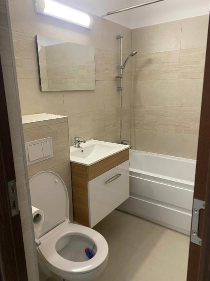 De inchiriat apartament 3 camere Aleea Circului