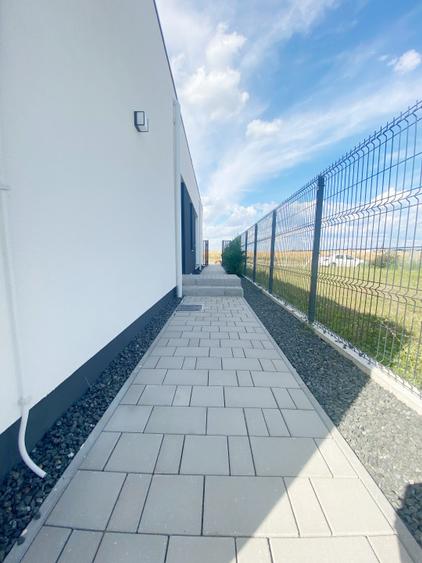 Duplex modern, 3 camere, 300 mp teren, 80 mp utili- Dumbravita