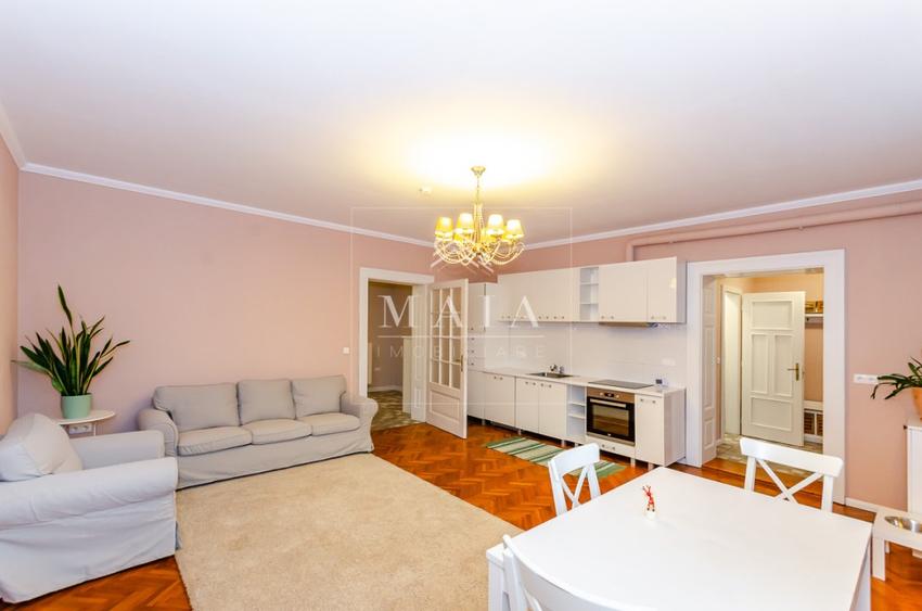 Apartament 3 camere la vila, 100 mp, langa Parcul Sub Arini