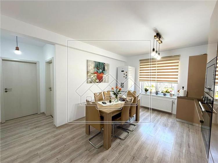 Ap. 3 camere si gradina, mobilat si utilat modern, zona Turnisor