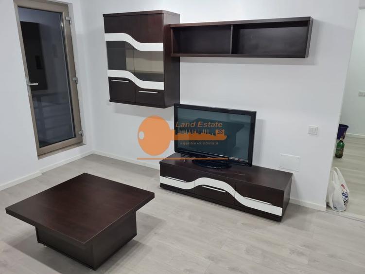 Apartament 2 camere | Lujerului | Curte proprie 25 mp | Parcare inclusă