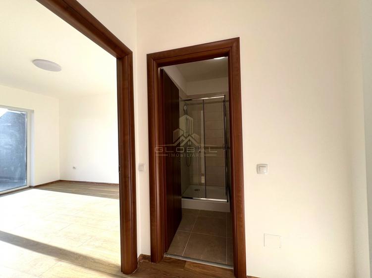 Pentrhouse Finisat, 3 camere 81 mp, graj, 45mp. terasa, Buna ZIua