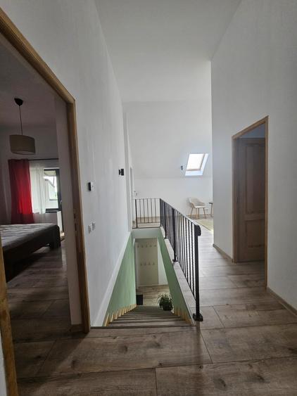 Casa tip duplex de inchiriat