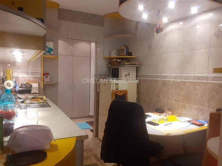 2 camere 48 mp Confort 1 parter cu balcon zona Bella Italia - 7