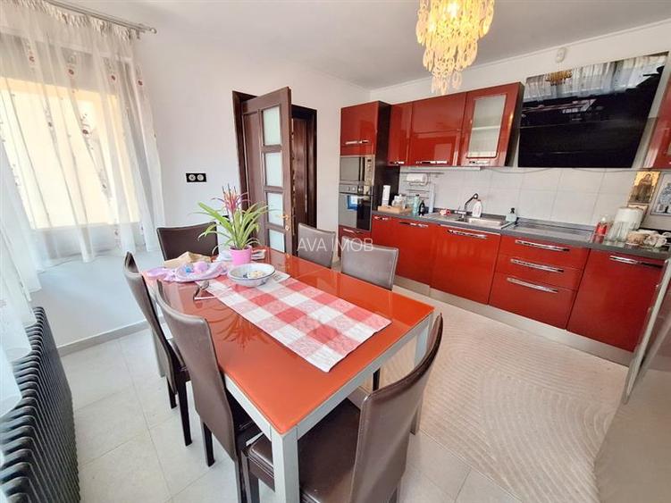 Vila eleganta ultracentrala – str. George Bacovia, Bacau - 4
