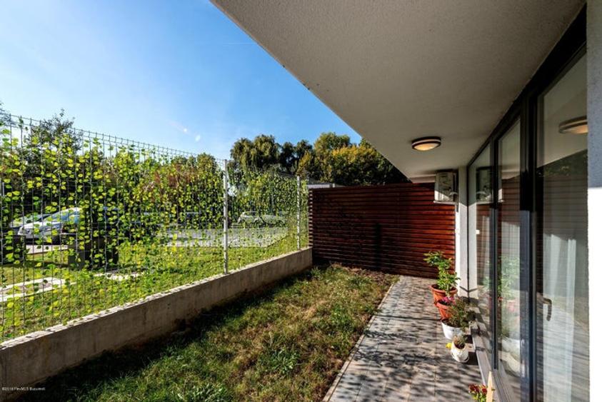 Garsoniera cu curte individuala in Poseidon Residence