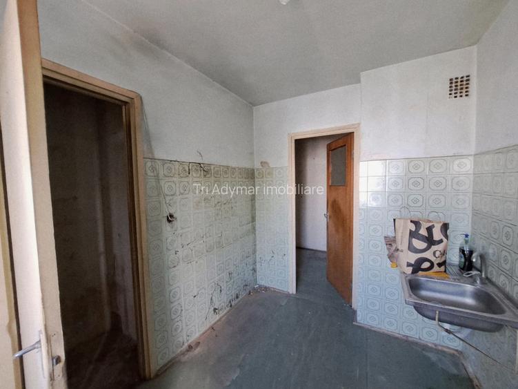 Apartament 3 cam. dec - Drumul Taberei–Valea Ialomiței - etaj 3 - bloc anvelopat - 8