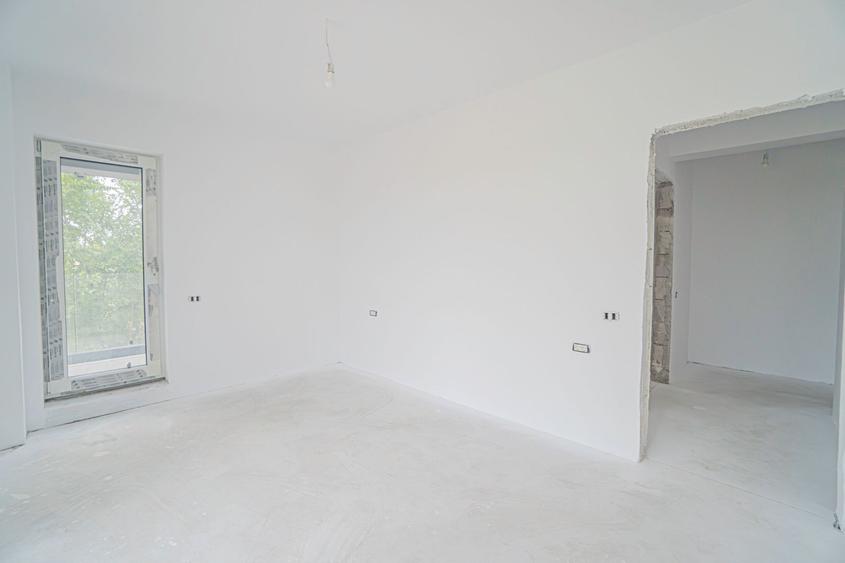 Tomis Nord - Vanzare apartament decomandat cu 3 camere, bloc nou.