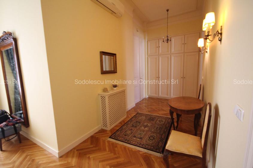 APARTAMENT DEOSEBIT IN ZONA CENTRALA - 21