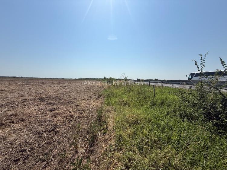 vand teren autostrada Bucurest Pitesti A1 30000 mp (3ha) cu deschidere la A1