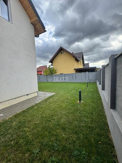 Casă modernă complet renovată, cu curte amenajată și sisteme inteligente