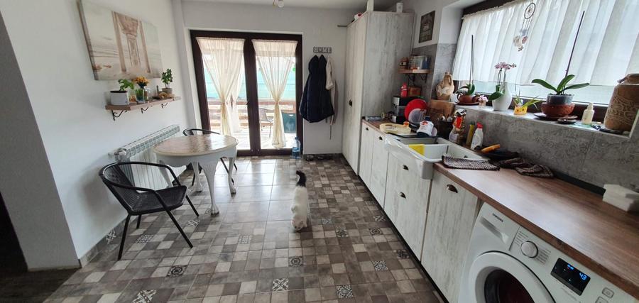 Casă modernă 2020, teren 450 mp - 1 Decembrie