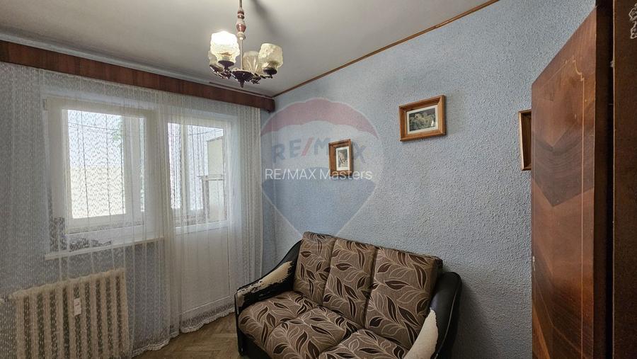 Apartament cu 2 camere, etaj 1 în zona George Enescu, Suceava - 22