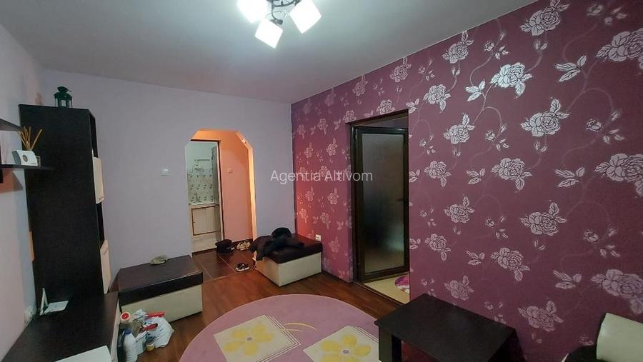 Apartament 3 camere Micro38 et3/4 ,Y-uri ,centrala ,Mobilat 65 000 euro - 6