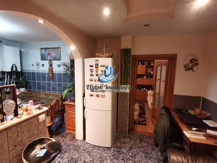 Apartament 2 camere sud/est, luminos, Piata Bistrita, Precista