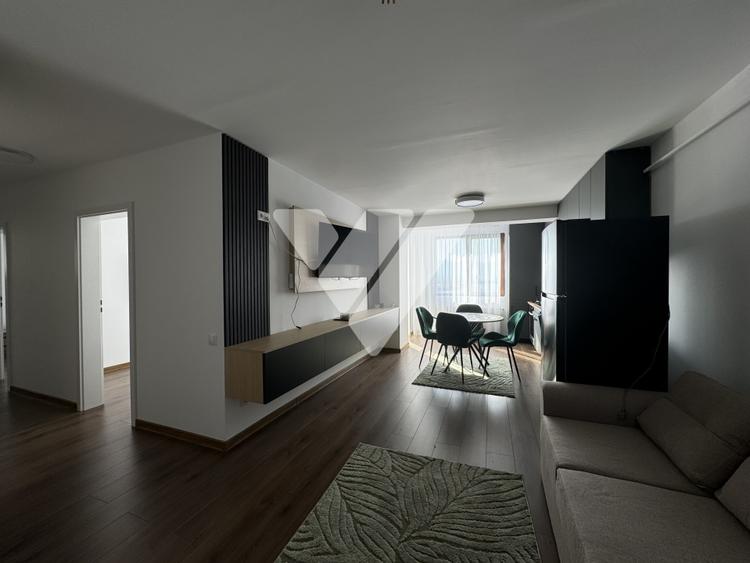 Apartament 3 camere prima închiriere parcare zona Kaufland Dna Stanca
