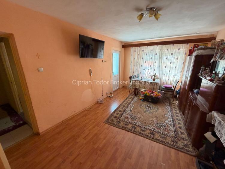 Apartament 2 camere, etaj 2 - Cugir - 2