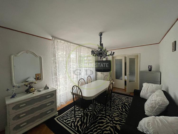 Apartament cu 4 camere de vânzare - Reghin - etaj 1 - 2