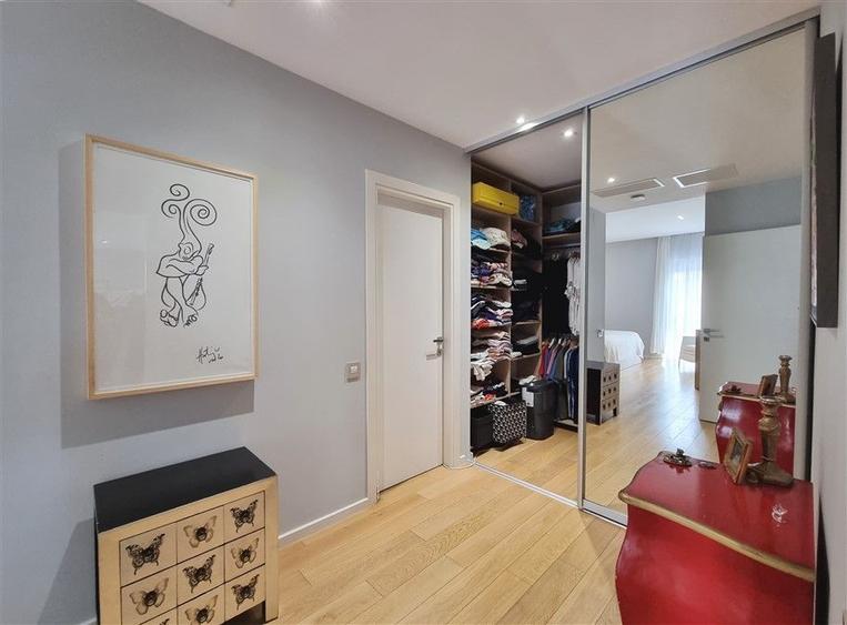 Luxury Homes | Apartament elegant 4 camere | 2 locuri de parcare