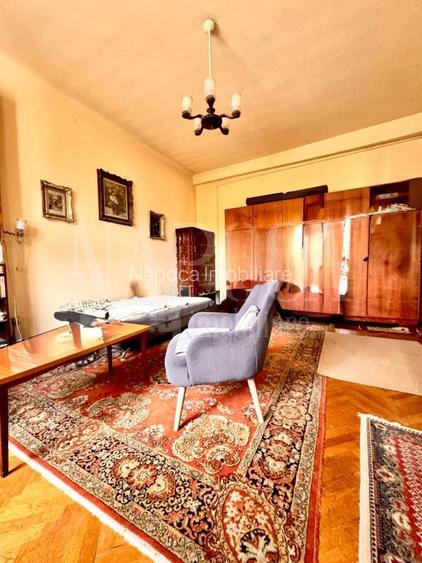 Apartament 3 camere de vanzare in Centru, Cluj Napoca - 2