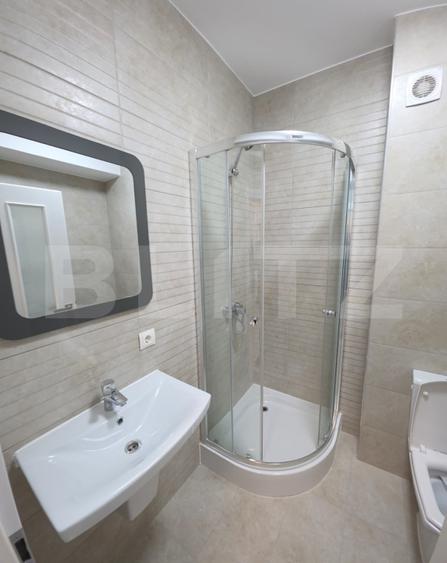 Apartament 77 mp utili – locuință, cabinet, spatiu comercial