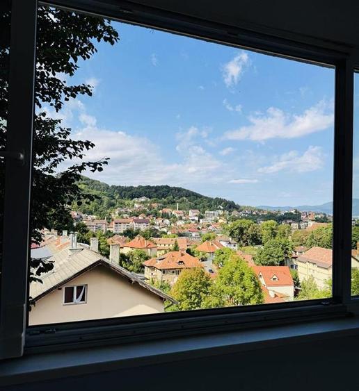 Chirie - 3 Camere - 2 Balcoane -  AC - Parcare - Brasovul Vechi