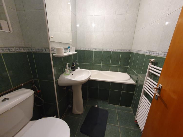 Bd. Victoriei, 2 camere, etaj 1,130000 euro