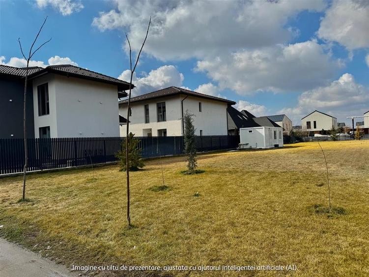 Teren pentru casa individuala sau comercial de vanzare cu toate utilitatile in z