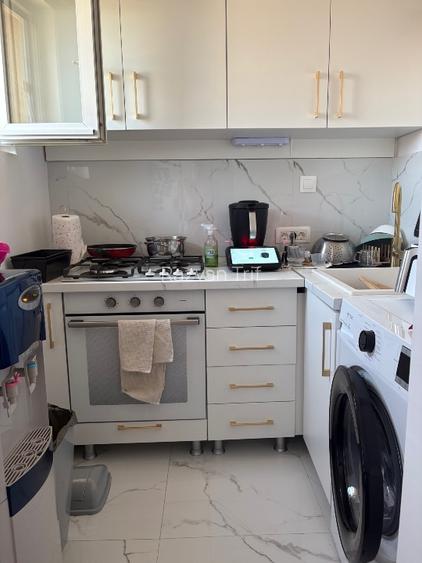 Vand apartament 3 camere, 2 bucatarii Calea Sagului - 6