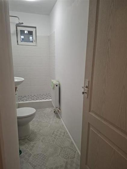 Apartament 2 camere Dambu Pietros etaj 3
