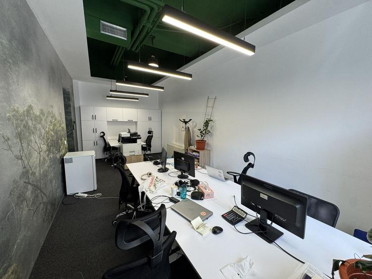Cladire de birouri consolidata si renovata de inchiriat in *Centrul Vechi*