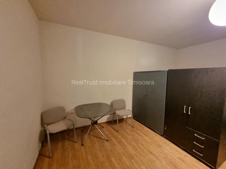 Apartament cu 1 cameră, foarte spațios, parter, clădire istorică, zona Traian - 8
