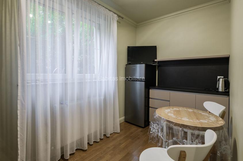 Proprietate in vila cu 2 familii, 4 camere, garaj, finisaje moderne - 29