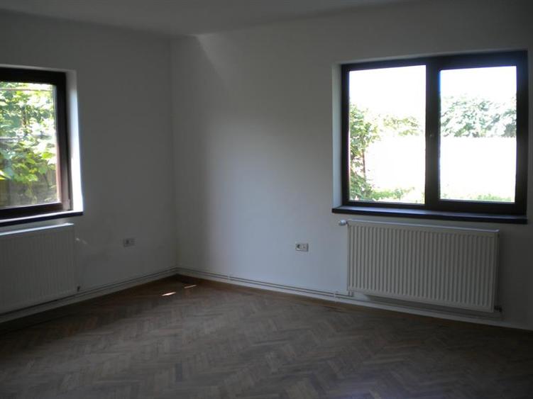 Vila Zona PENNY POLITIE