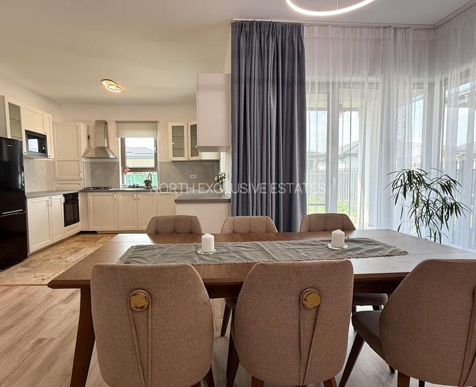Corbeanca Luxury Home - 18