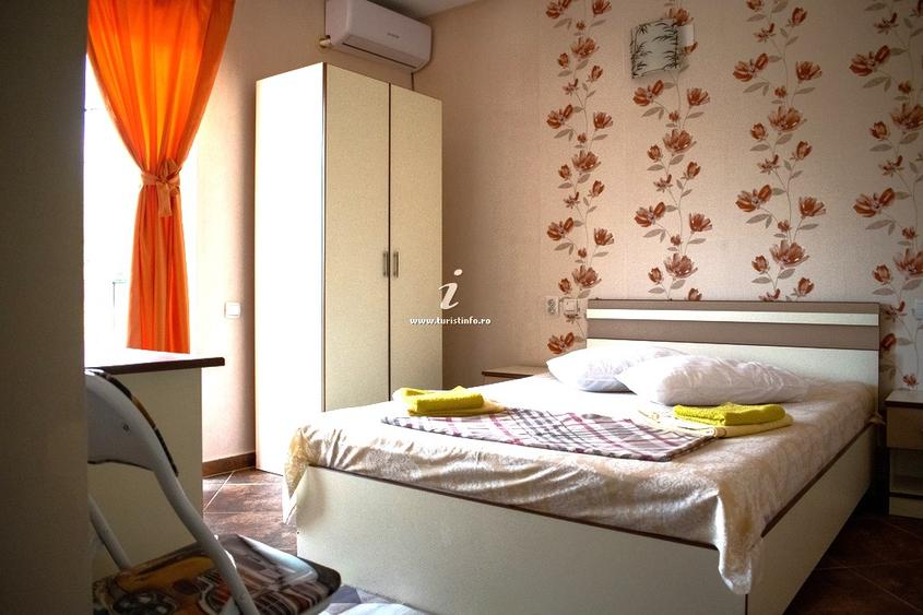 Pensiune P+ 2E, cu 11 camere, Statiunea Mamaia Nord