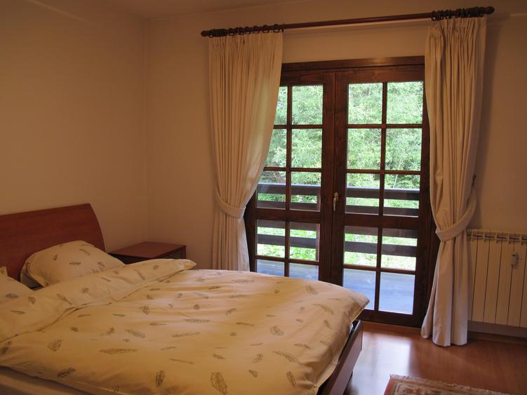 Apartament 4(patru) camere Predeal-Cioplea