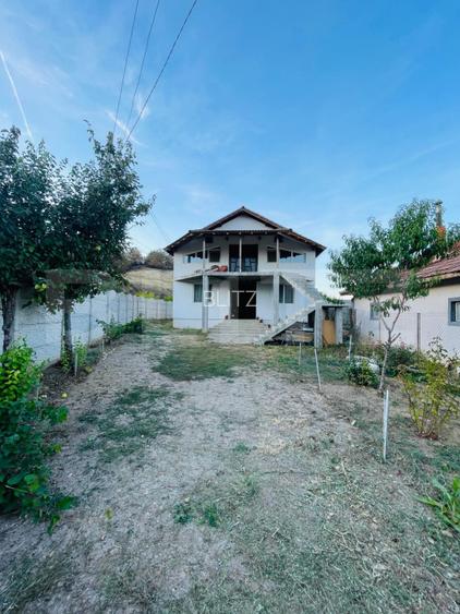 Casa P+M+beci,  211 mp utili, 432 mp teren, Livezi - 19