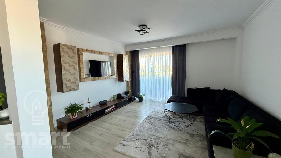 Apartament 3 camere cu terasa si vedere spre lac, zona Iulius Mall