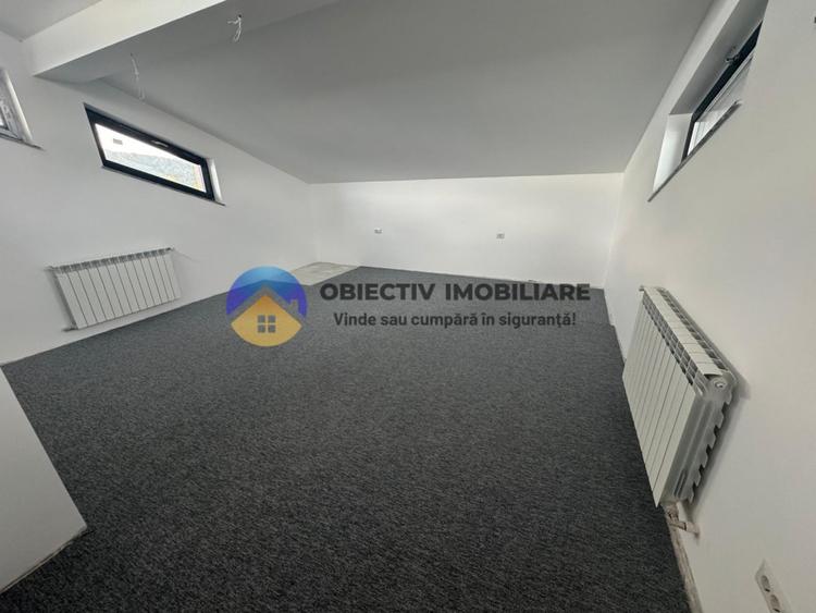 Casa+ teren de vanzare Dumbrava Rosie