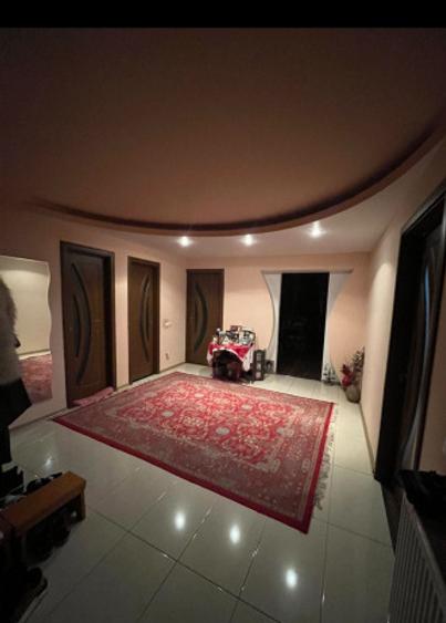 Casă 253 mp utili, 5 camere, teren 581 mp – Promenada Mall