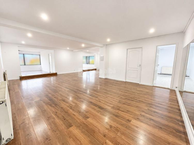 Central - Rapa Galbena, spatiu de birouri amenajat, disponibil imediat