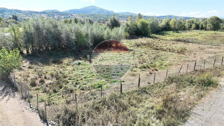 Teren 3,000mp Tisa / Drumul Laga lac