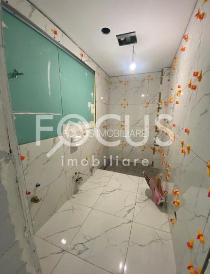 Inchiriez spatiu comercial - Vitrina 2 fronturi - terasa - 2